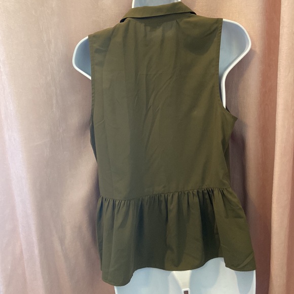 AEO American Eagle Outfitters Collared Button Down Peplum Blouse Olive Medium - Picture 3 of 4